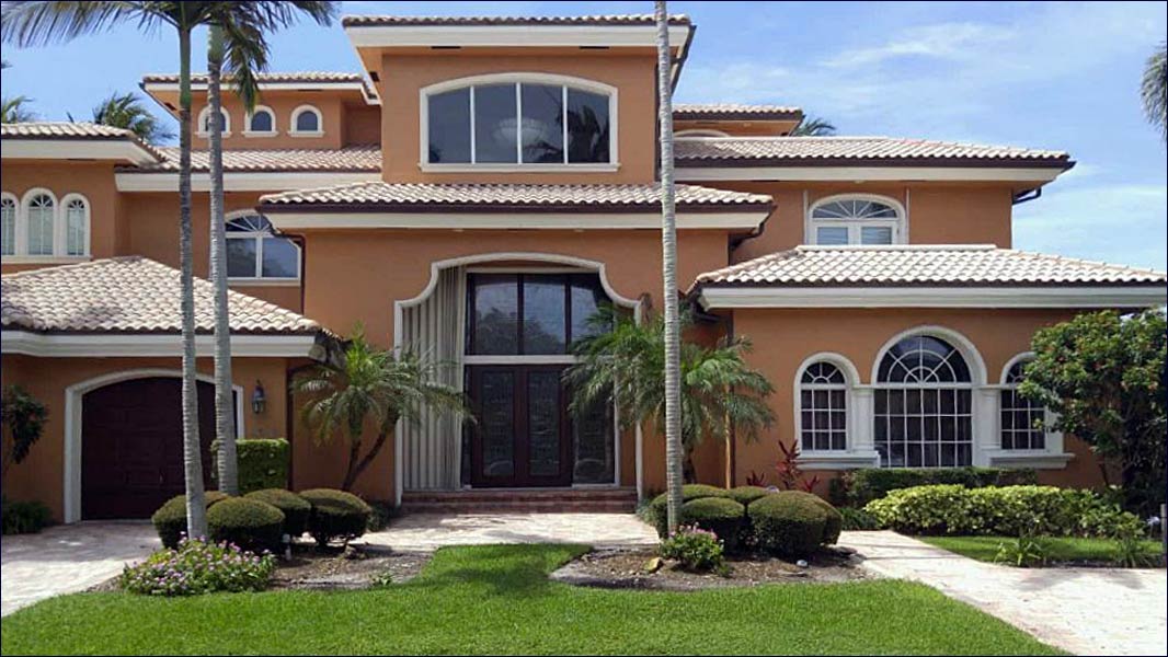 A agrand Florida home custom built in East Central Florida by Jim Halas and Halco, Inc.
